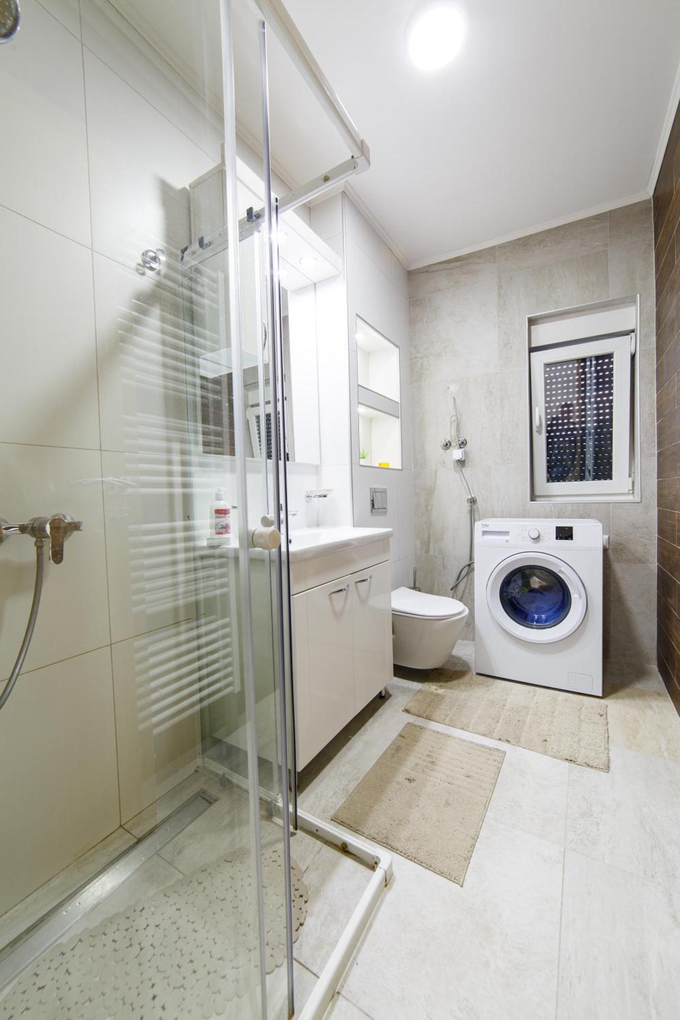 Casper Center 2-bedroom Modern * Sarajevo