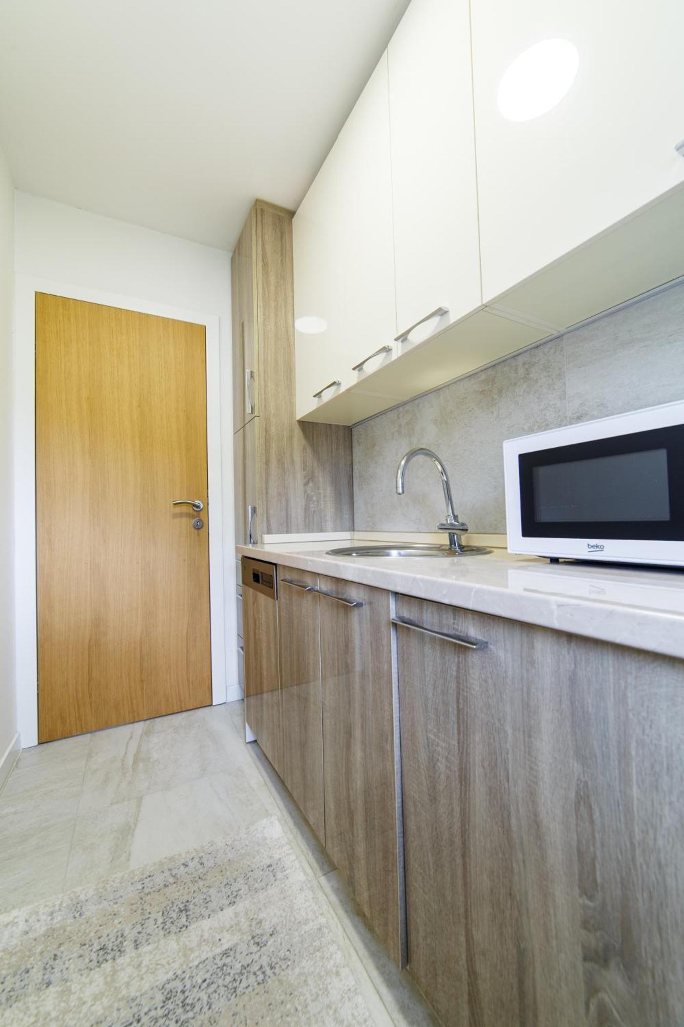 Casper Center 2-bedroom Modern Appartement *